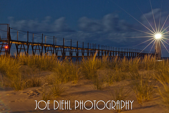Manistee Pierhead Lighthouse